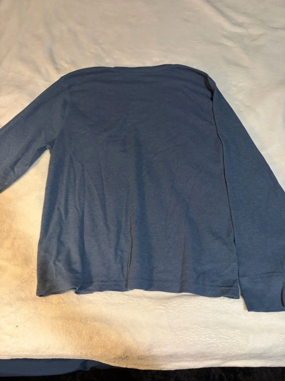 Old Navy Men's Long Sleeve Crewneck Shirt - Blue - Picture 2 of 3
